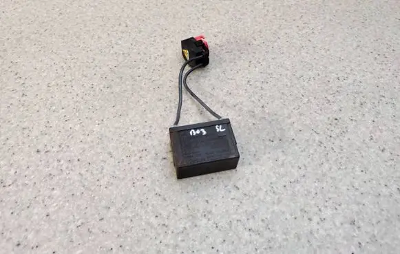 Mercedes-Benz SL R230 Voltage converter/converter module 1307329062