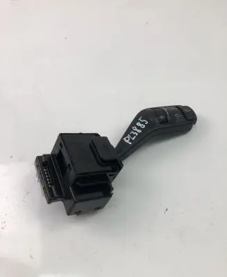 Ford Kuga I Indicator stalk 17D940