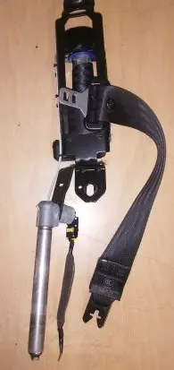 Volvo S60 Front seatbelt