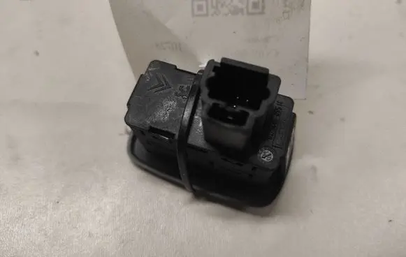 Citroen C5 Electric window control switch 37210072007
