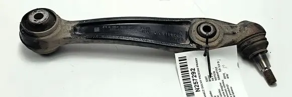 BMW X6 F16 Front lower control arm/wishbone 6864822