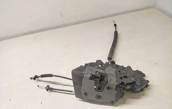 Land Rover Range Rover Sport L494 Front door lock DK62203A29BG DK62203A29