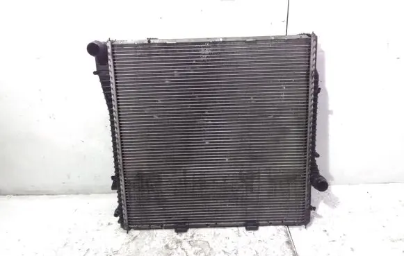BMW X5 E53 Coolant radiator 7788387