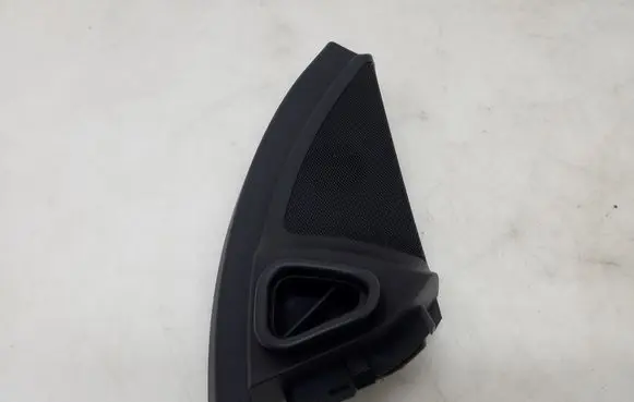 Mercedes-Benz ML W164 Other front door trim element A1647201670