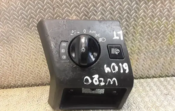 Mercedes-Benz S W220 Light switch 2205450504 A2205450504