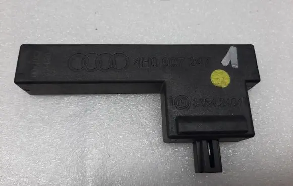 Audi A8 S8 D4 4H Keyless system antenna 4H0907247