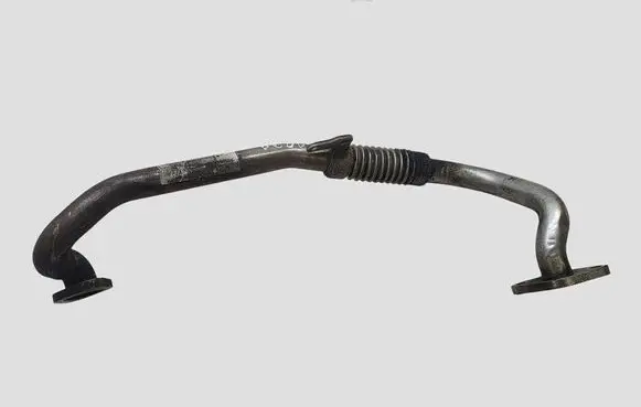 Volkswagen PASSAT B6 EGR valve line/pipe/hose 03L131521AK