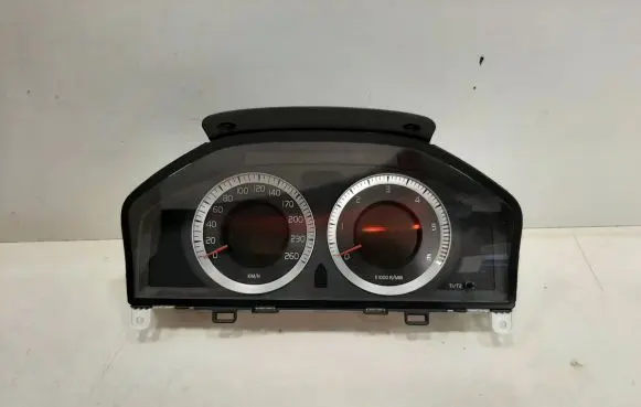 Volvo V70 Speedometer (instrument cluster) 31270901AA 36002600 69399320U