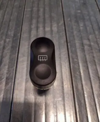 Dacia Duster Windscreen/window heater switch E2311115