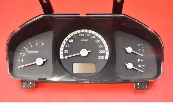 KIA Sportage Speedometer (instrument cluster) 940031F431