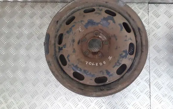 Suzuki Swift I R15 steel rim 
