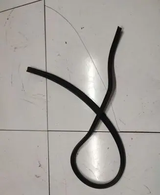 Mazda 3 I Engine compartment rubber 
