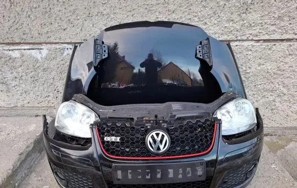 Volkswagen Golf V Front piece kit 