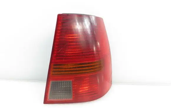 Volkswagen Golf IV Rear/tail lights 1J9945075P