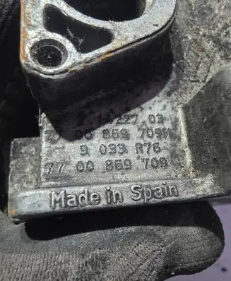 Renault Clio II Throttle valve 9033376 7700869709