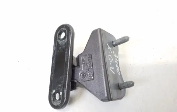 Rear door upper hinge