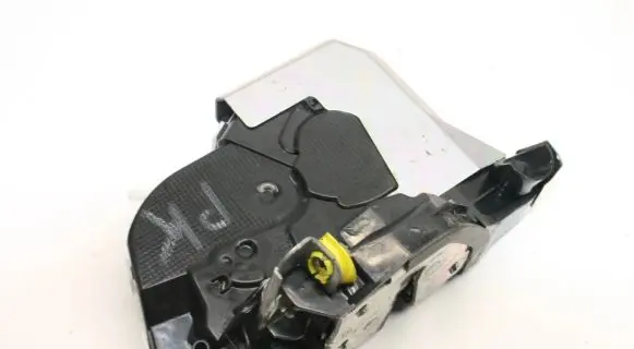 Honda Jazz Coupe door lock (next to the handle) M4912120