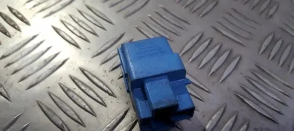 Nissan Terrano Other relay 252309f900 4ra940010-65