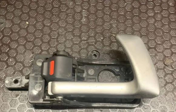 Hyundai Santa Fe Rear door interior handle 82623CM000