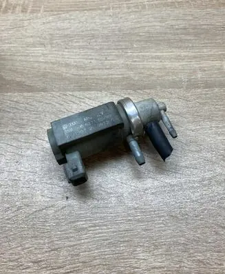 Audi A6 S6 C5 4B Turbo solenoid valve 059906627A 72190321