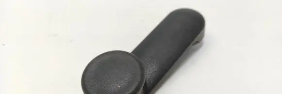 Opel Astra G Rear door window winding handle 90247150