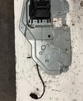Volkswagen Transporter - Caravelle T5 Sliding door lock 7E0827425B H00002C