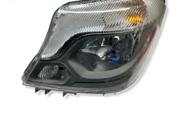 Mercedes-Benz Sprinter W906 Headlight/headlamp A9068205600