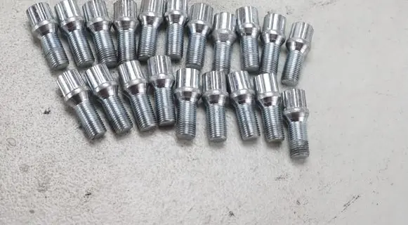Audi A5 8T 8F Nuts/bolts 