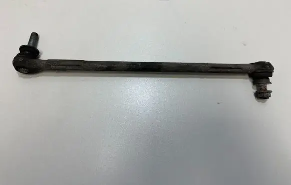 BMW M3 e92 Front anti-roll bar/stabilizer link 2283441