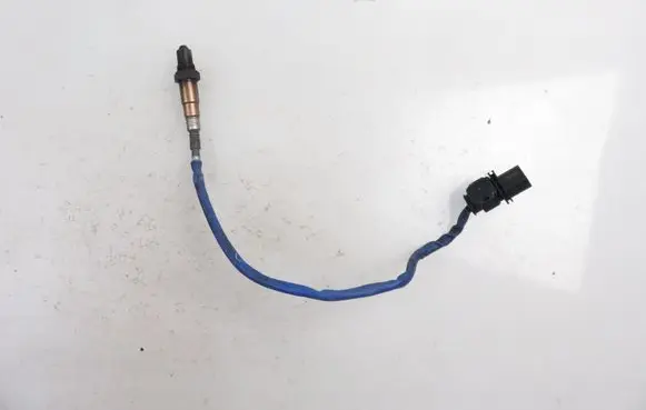 Mercedes-Benz E C207 W207 Lambda probe sensor 0045424818 0258017080