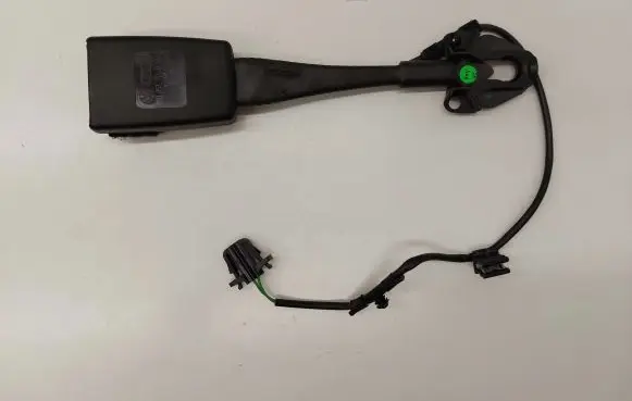 Audi A4 S4 B8 8K Front seatbelt buckle 8K0857755D