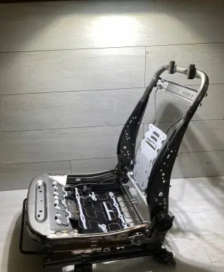Toyota Yaris Driver seat console base 10y0119