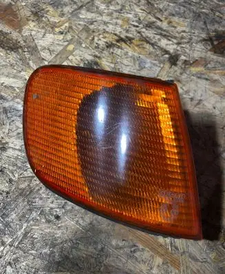 Audi 100 S4 C4 Front indicator light 53883 22470000D