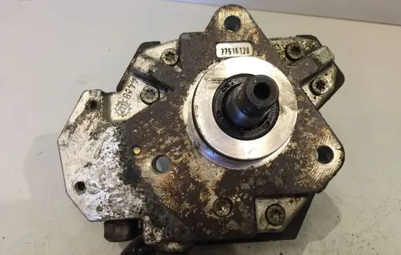Hyundai H-1, Starex, Satellite Fuel injection high pressure pump 27516128 4468