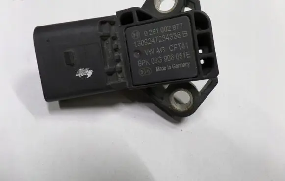 Skoda Yeti (5L) Air pressure sensor 03G906051E