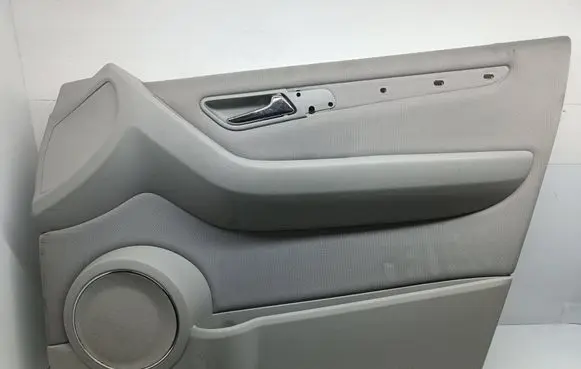 Mercedes-Benz A W169 Front door card panel trim A1697201670 W169225006 3295067J61000