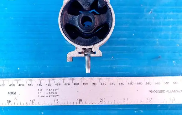Muffler mount bracket/holder