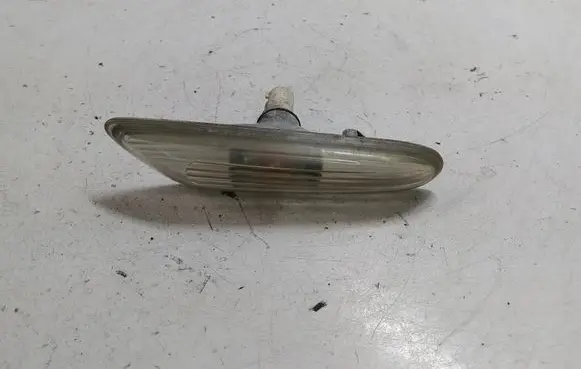 BMW 3 E46 Front fender indicator light 71657411