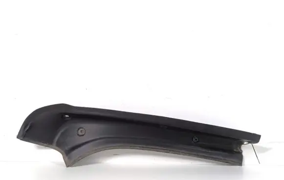 Mercedes-Benz ML W166 (D)pillar trim (top) A1666930117