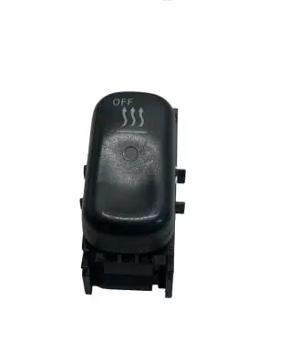 Mercedes-Benz S W220 Seat heating switch A2208211758