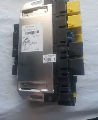 Mercedes-Benz SL R230 SAM control unit A2305450832 05045117 0005405150