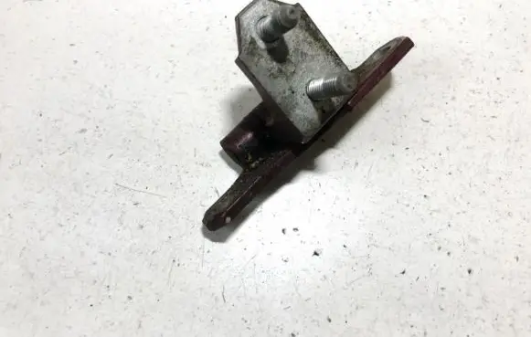 Toyota Camry Tailgate/trunk/boot hinge