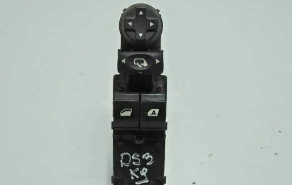 Citroen DS3 Electric window control switch