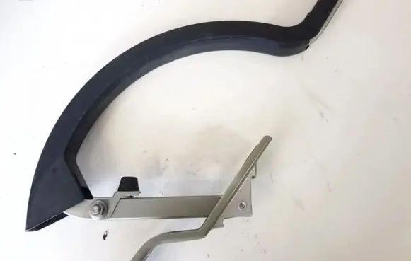 Lexus IS 220D-250-350 Tailgate/trunk/boot hinge