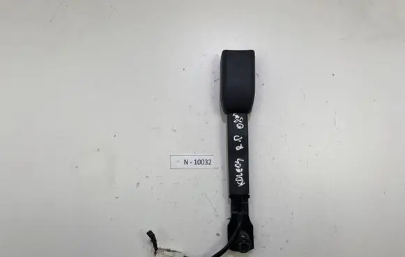 Renault Koleos I Front seatbelt buckle
