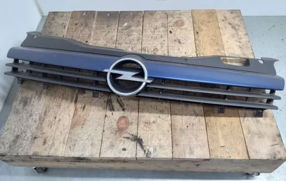 Opel Astra H Front grill 13154225