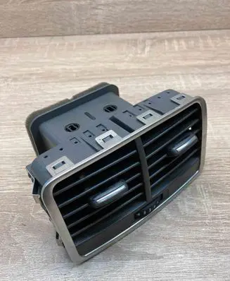 Audi A6 S6 C6 4F Rear air vent grill 4F0819203B