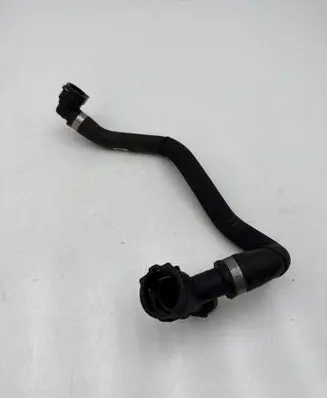 BMW 1 F20 F21 Engine coolant pipe/hose 8635766