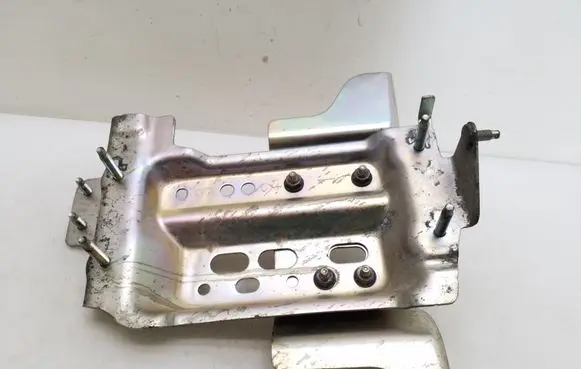 Nissan Qashqai other engine part