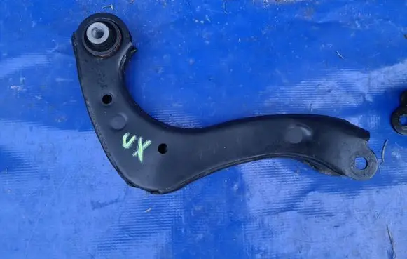 Lexus UX Rear suspension control arm 